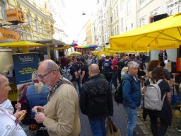 anderdsrum ist nicht verkehrt in Mariahilf 2024